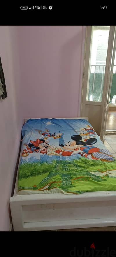 عدد 2 سرير مقاس 100*175 للبيع لدواعي السفر
