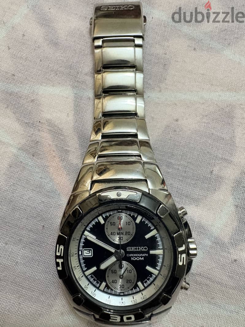 Seiko watch ( Dr Usage ) 1