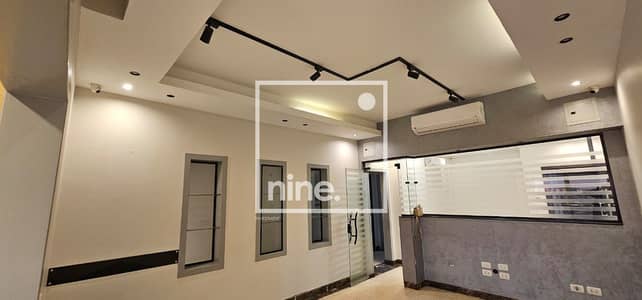 A premium administrative office for rent in a strategic location near the Gamal Abdel Nasser Axis at Pearl Des Rois, Fifth Settlement (New Cairo)