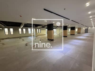 مكتب اداري متشطب  للإيجار في التسعين الجنوبي بافضل سعر في التجمع الخامس 5th settlement القاهرة الجديدة new cairo