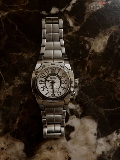Jovial watch