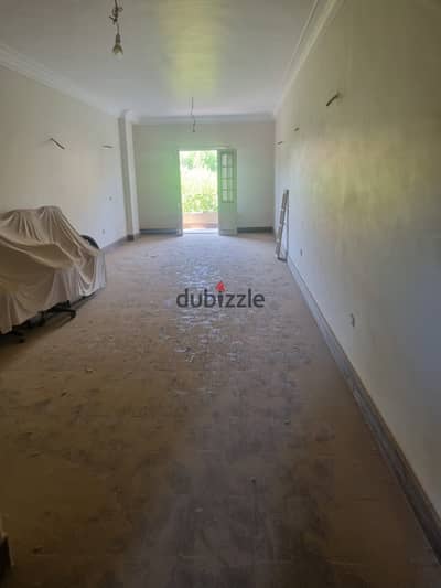 Apartment for rent with kitchen in Sheikh Zayed district 10
