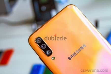 Samsung galaxy A70 للبدل