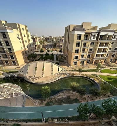 A great deal on a VIP view apartment in the last unit of Sarai Compound, with a cash discount, near Madinaty and the New Administrative Capital.