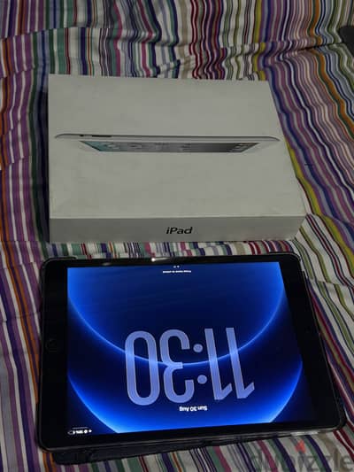 Ipad 8Th generation Perfect condition