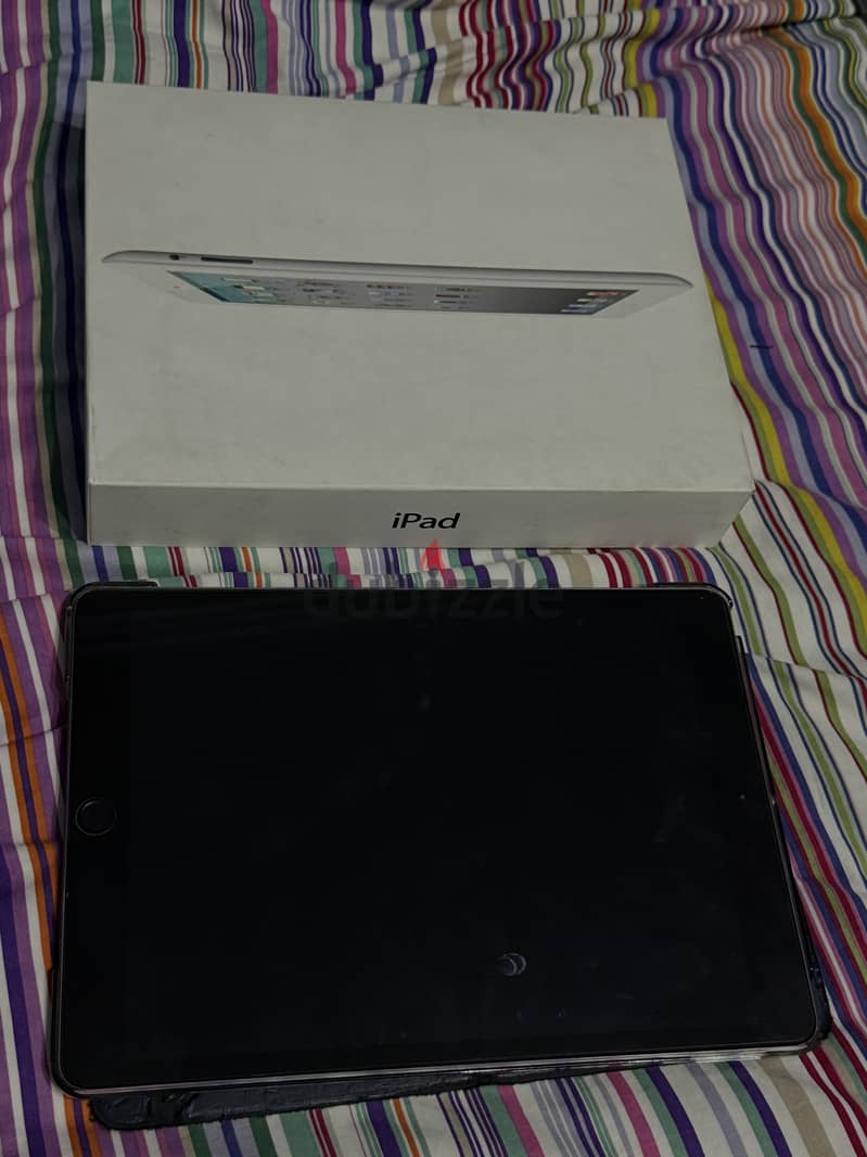 Ipad 8Th generation Perfect condition 1
