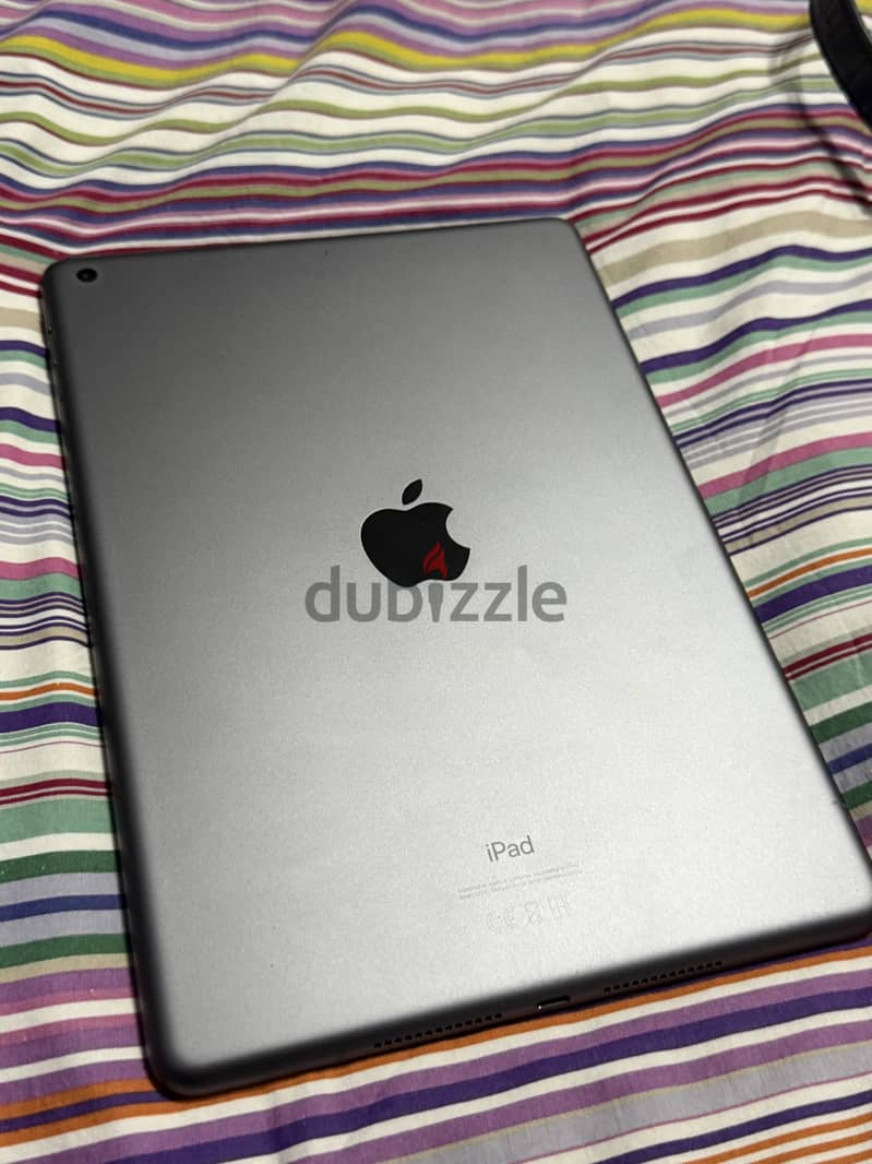 Ipad 8Th generation Perfect condition 3
