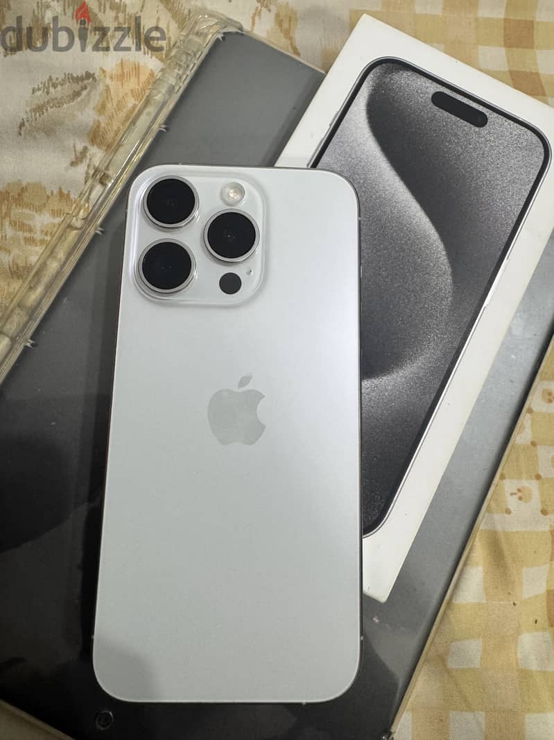 Apple - iPhone 15 Pro 256GB 5