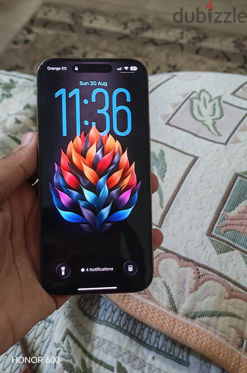 Apple - iPhone 16 Pro Max 6