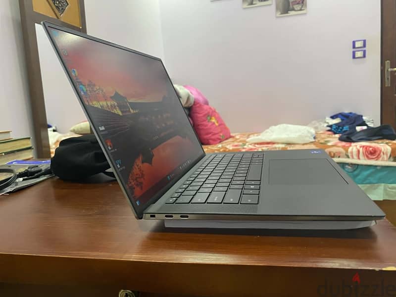 4K Touch Screen 5560 3