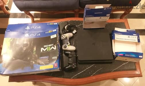 playstation 4 slim