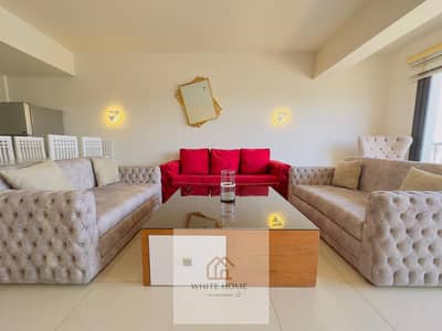 Furnished duplex for rent in Porto New Cairo, in a very special location and price, opposite the American University and close to all services. It con