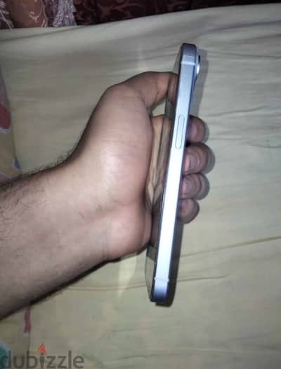 آبل - آيفون 15