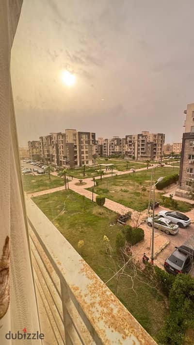 للايجار شقه 140 متر فيو لاندسكيب بحري في كمبوند دار مصر الحي 16 الشيخ زايد