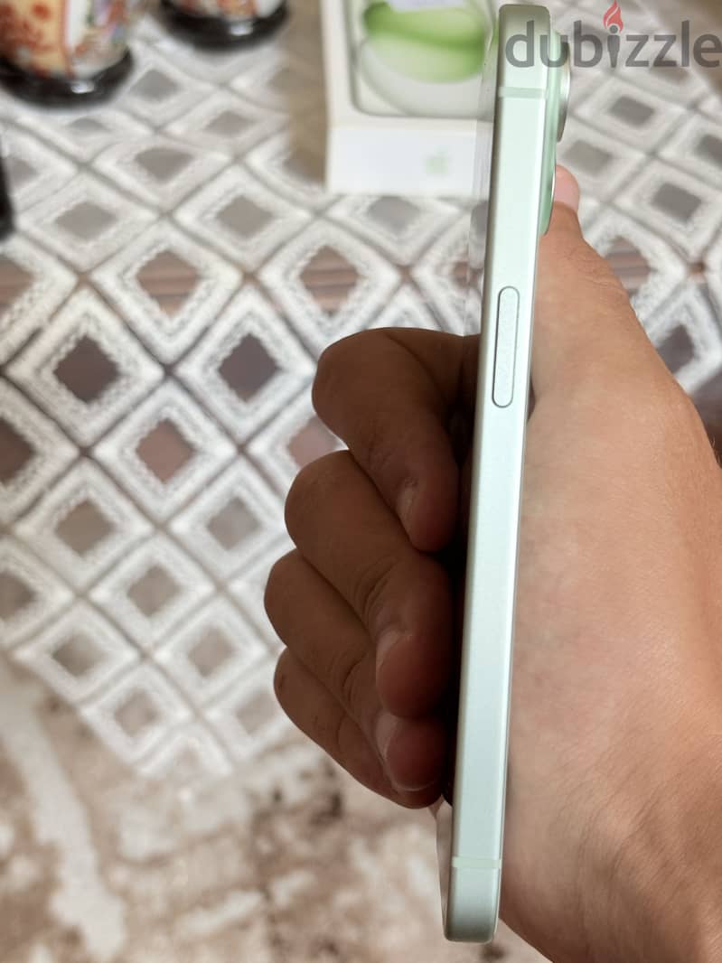 Apple - iPhone 15 5