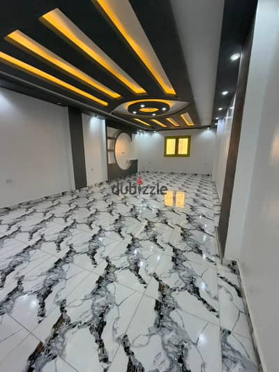 ناصية ١٥٥م بمنطقة د. . أول سكن وبسعر أقل من سعر السوق!