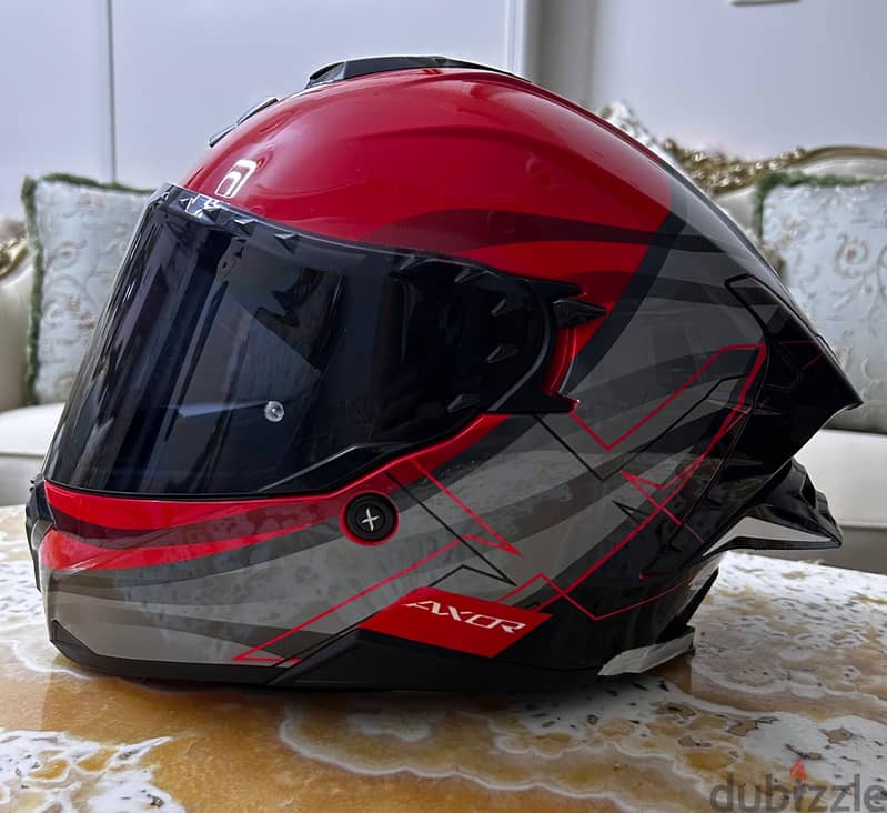 Axor brutal surges helmet 4