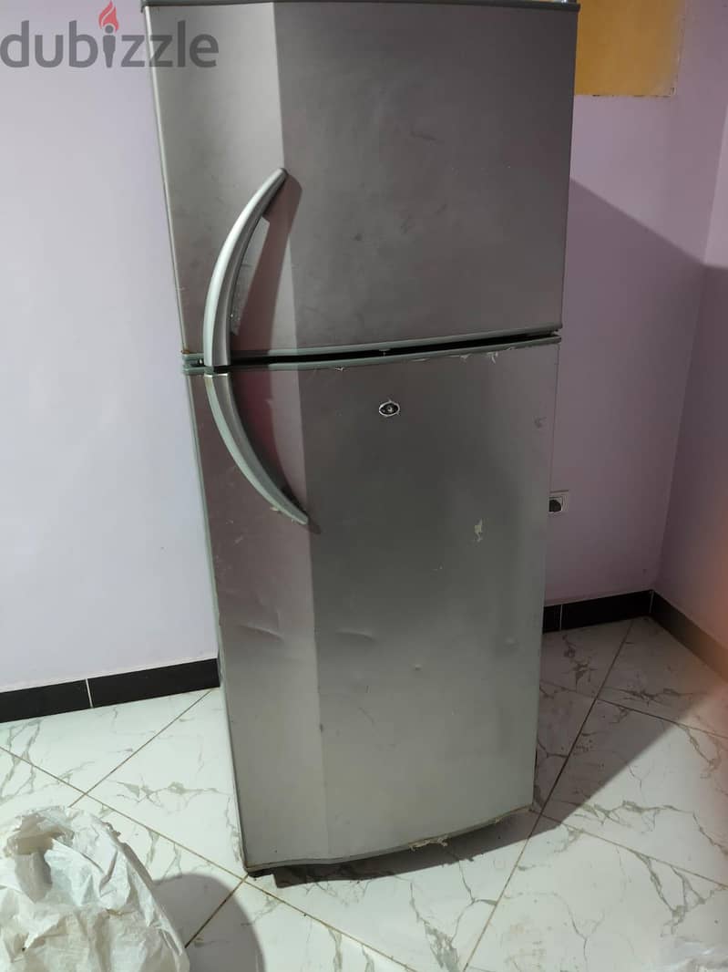 ثلاجة ايديال 3