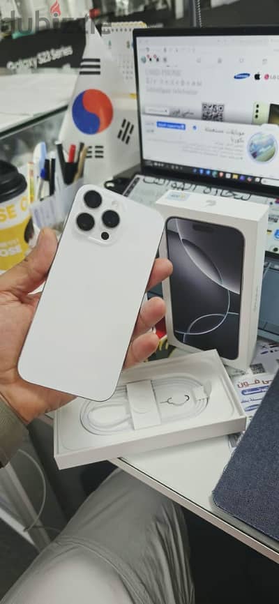 آبل - آيفون 16 برو ماكس