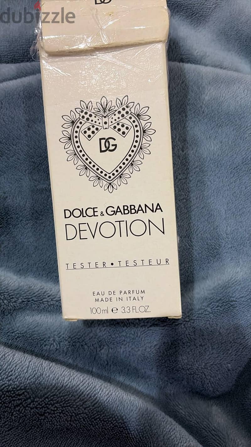 Dolce and Gabbana devotion 3