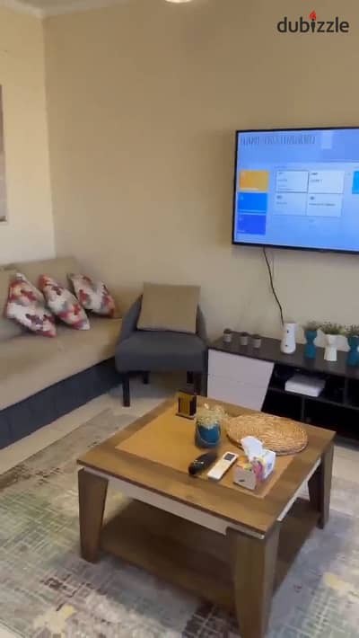 مفروش بمدينة نصر خلف الحديقة الدولية غرفتين وحمامين متاح ڤيدو