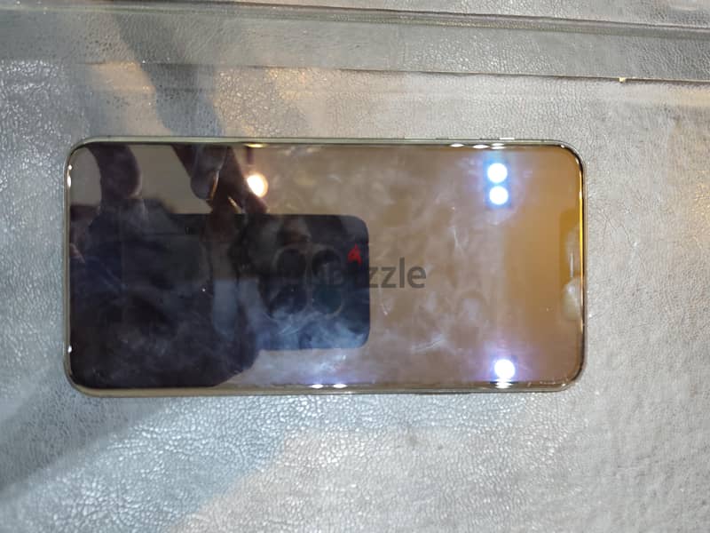 Apple - iPhone 11 Pro Max 1