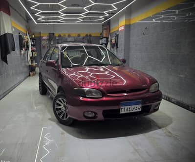 هيونداي أكسنت 2000