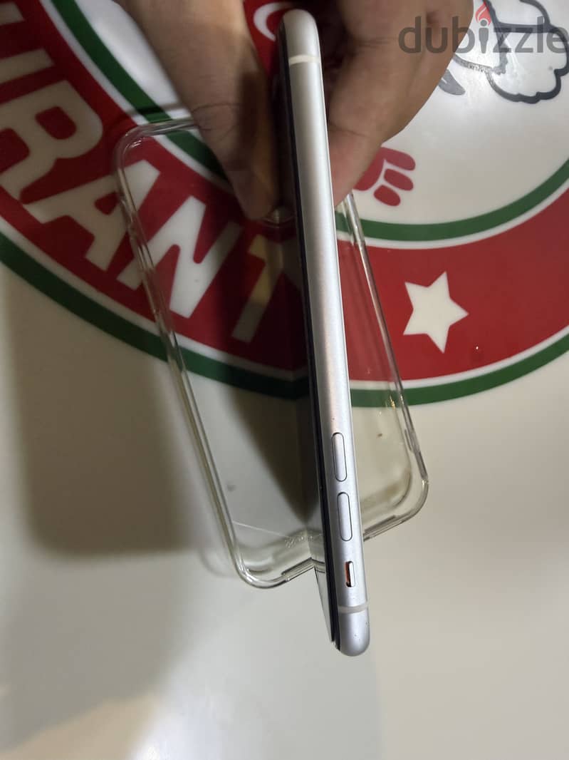 Apple - iPhone 11 4