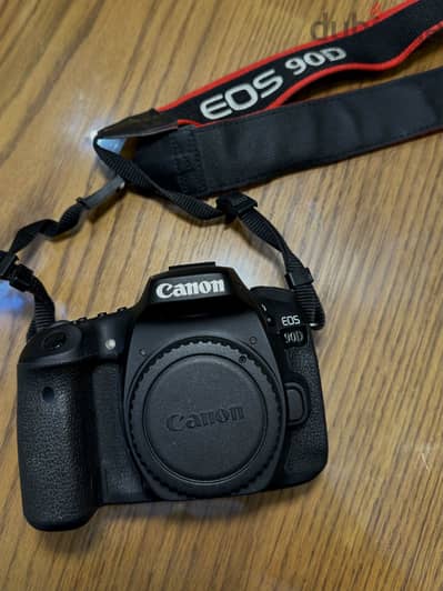 Canon 90D Full Photography Kit - 18-55mm + 50mm + Godox V1+Accessories