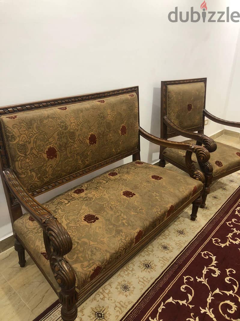 saloon 2