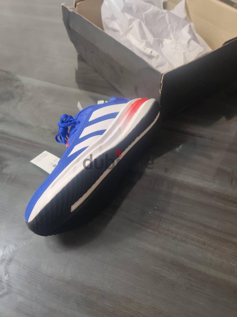 adidas original size 46 galaxy 7 model 6