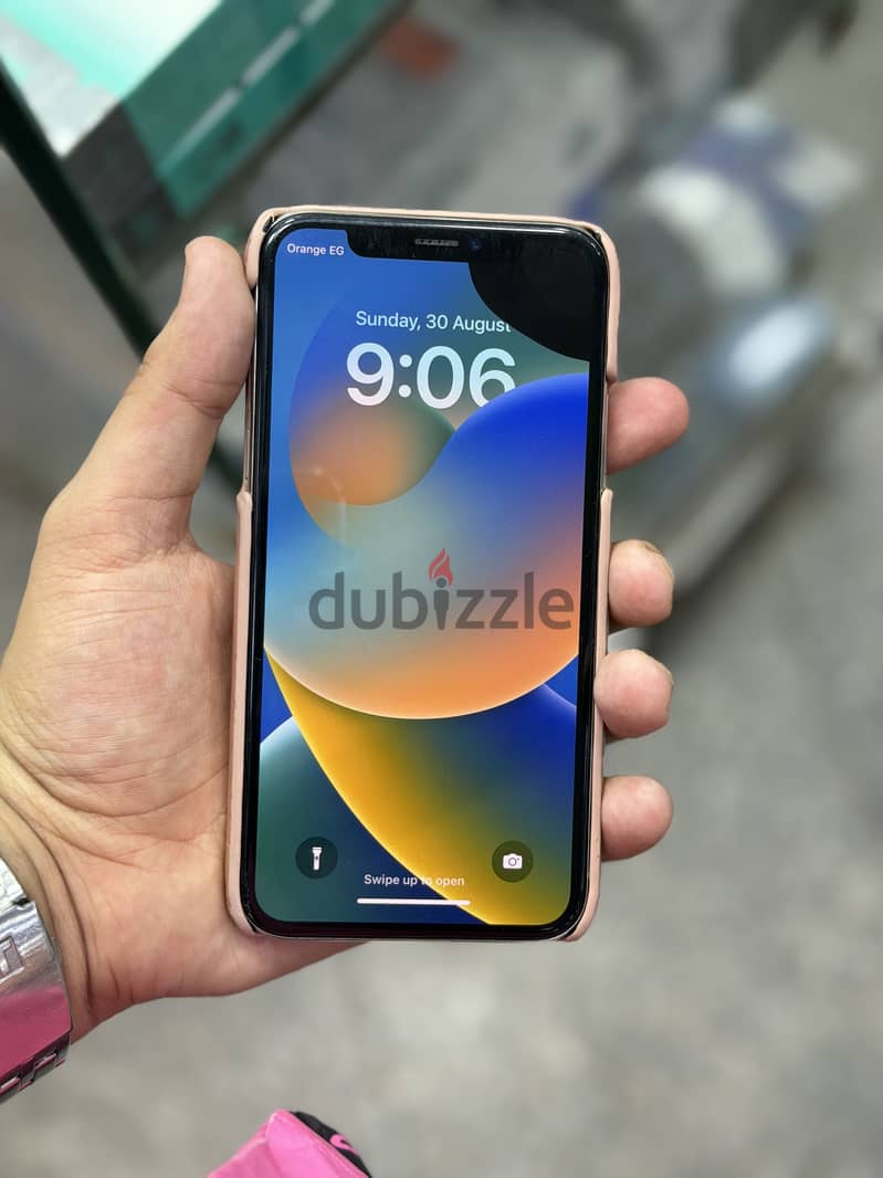 iPhone X وتربروف 1