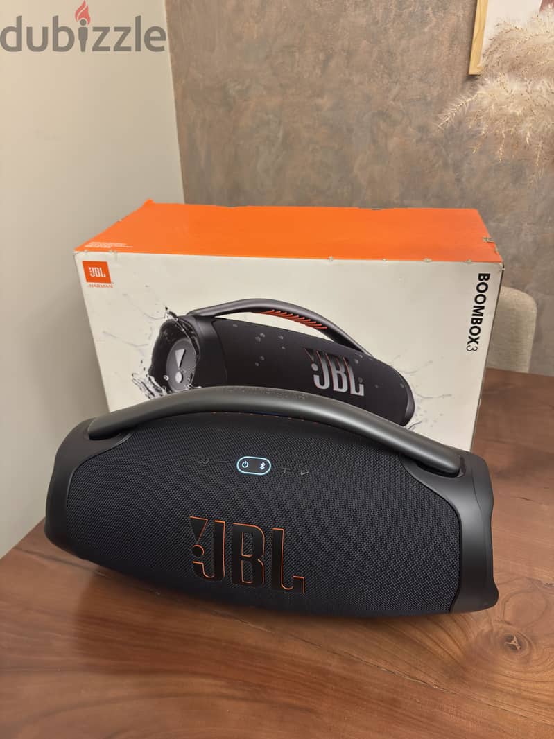 Jbl boombox 3 new 1