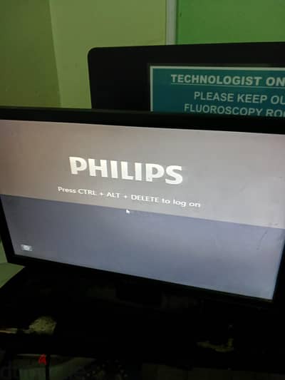 0Philips / Radisys Medical Workstation أصلي 