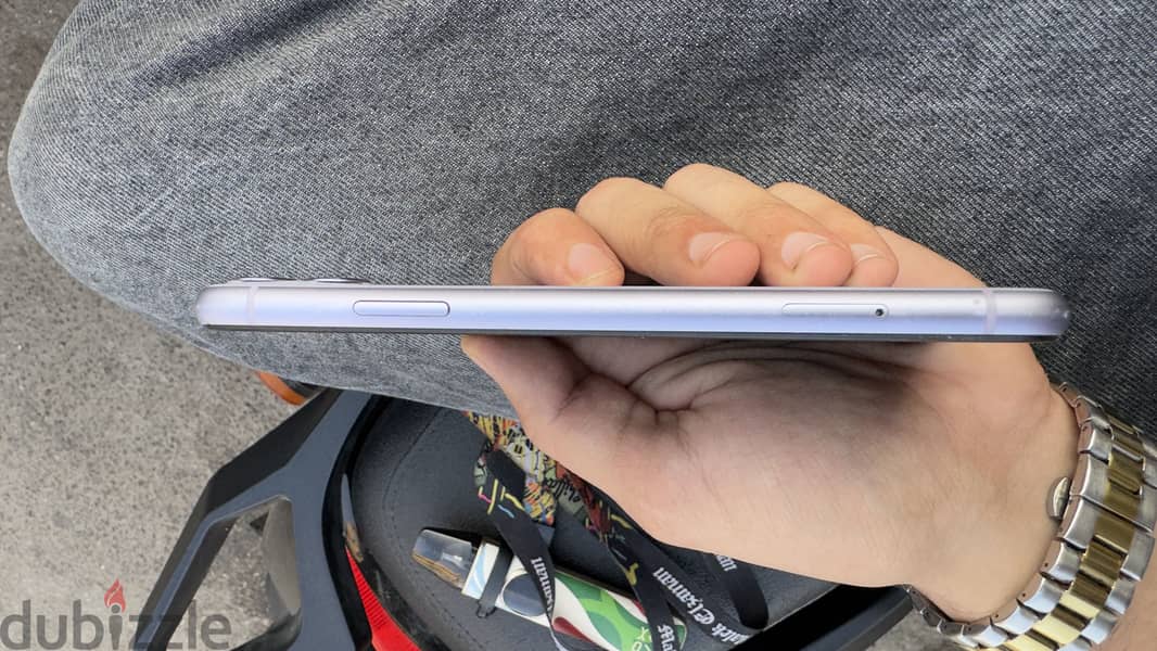 Apple - iPhone 11 1