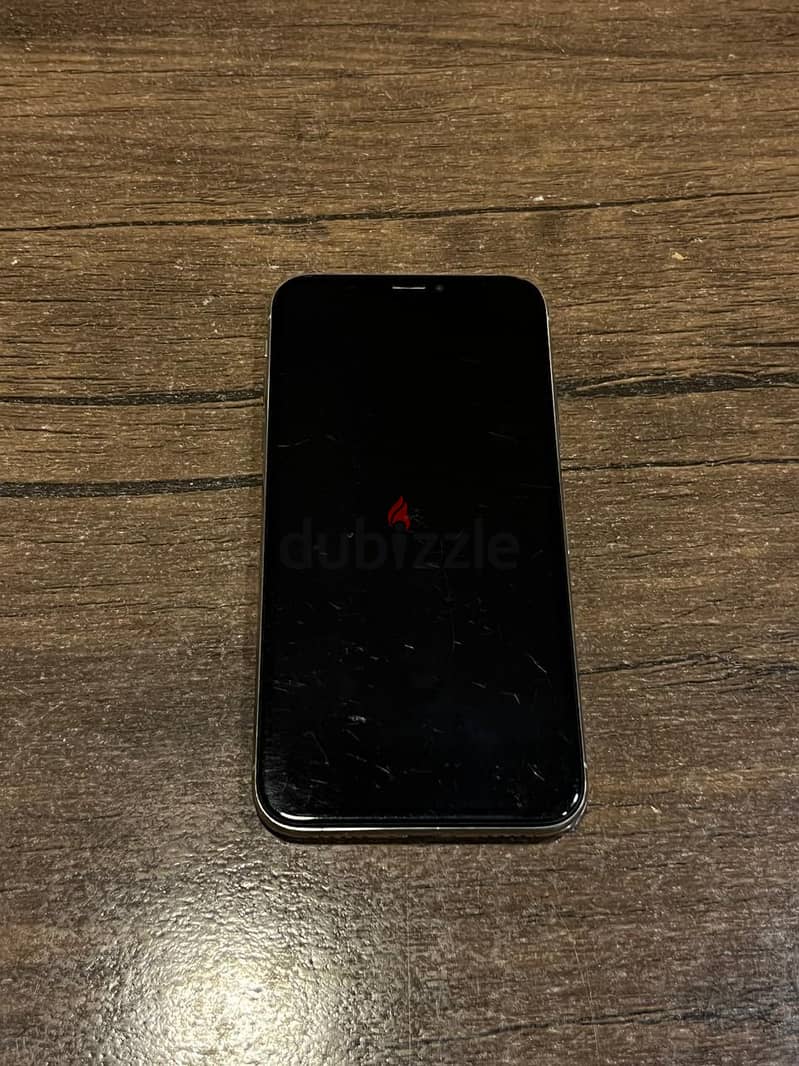 Apple - iPhone X 11