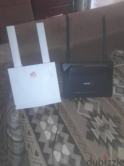 للبيع ٢ راوتر  Wa. me//00201010108223