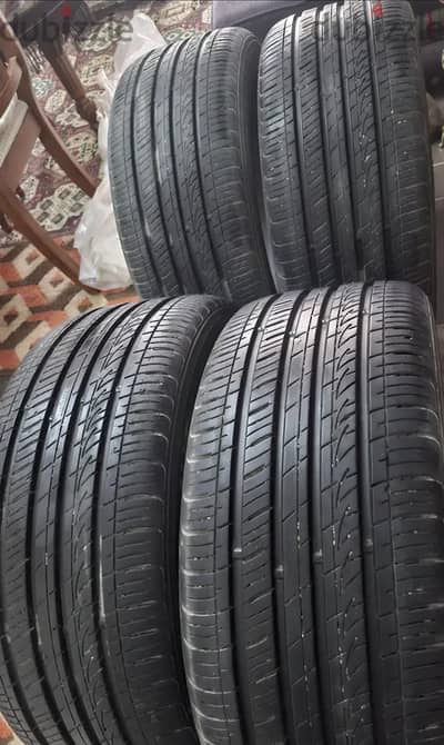 طقم كامل 4 فرد كاوتش كومهو (Kumho) كوري أصلي 245/45 R18