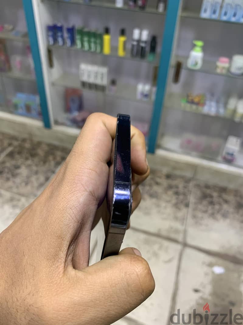iphone 12 pro 3