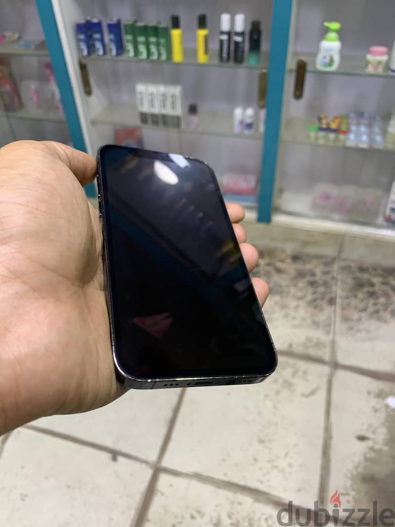 iphone 12 pro 4