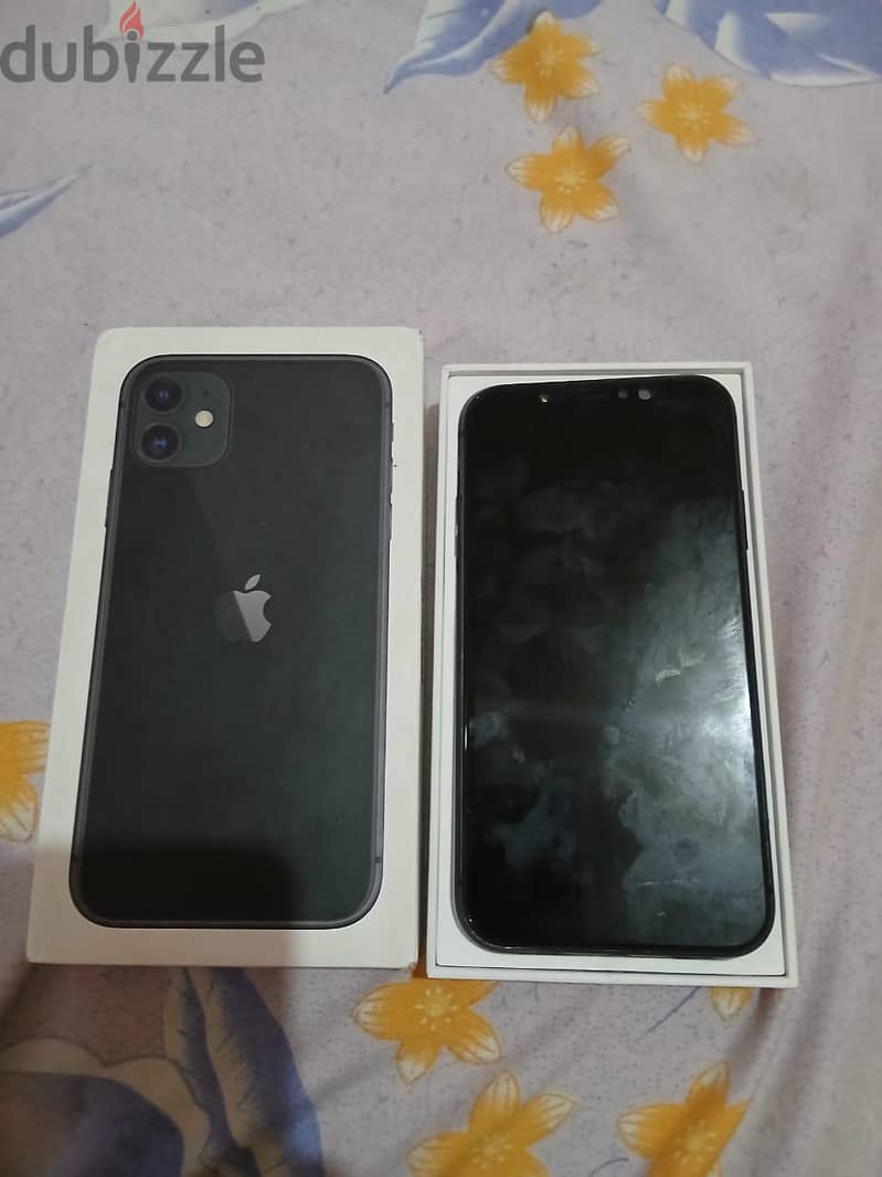iPhone 11 4