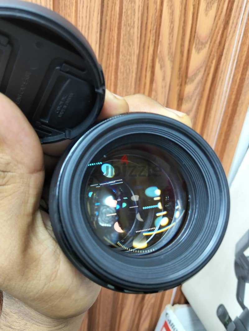 Canon 85 3