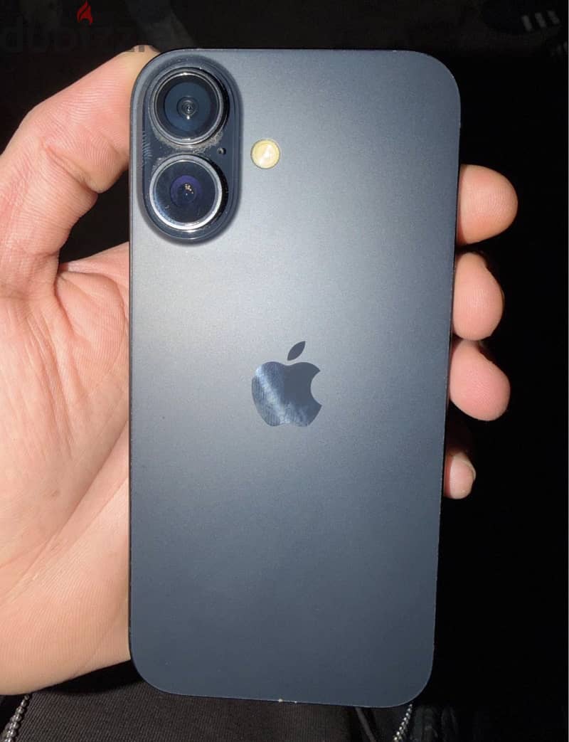Apple - iPhone 16 1