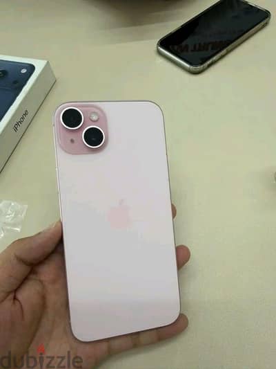آبل - آيفون 15 بلس