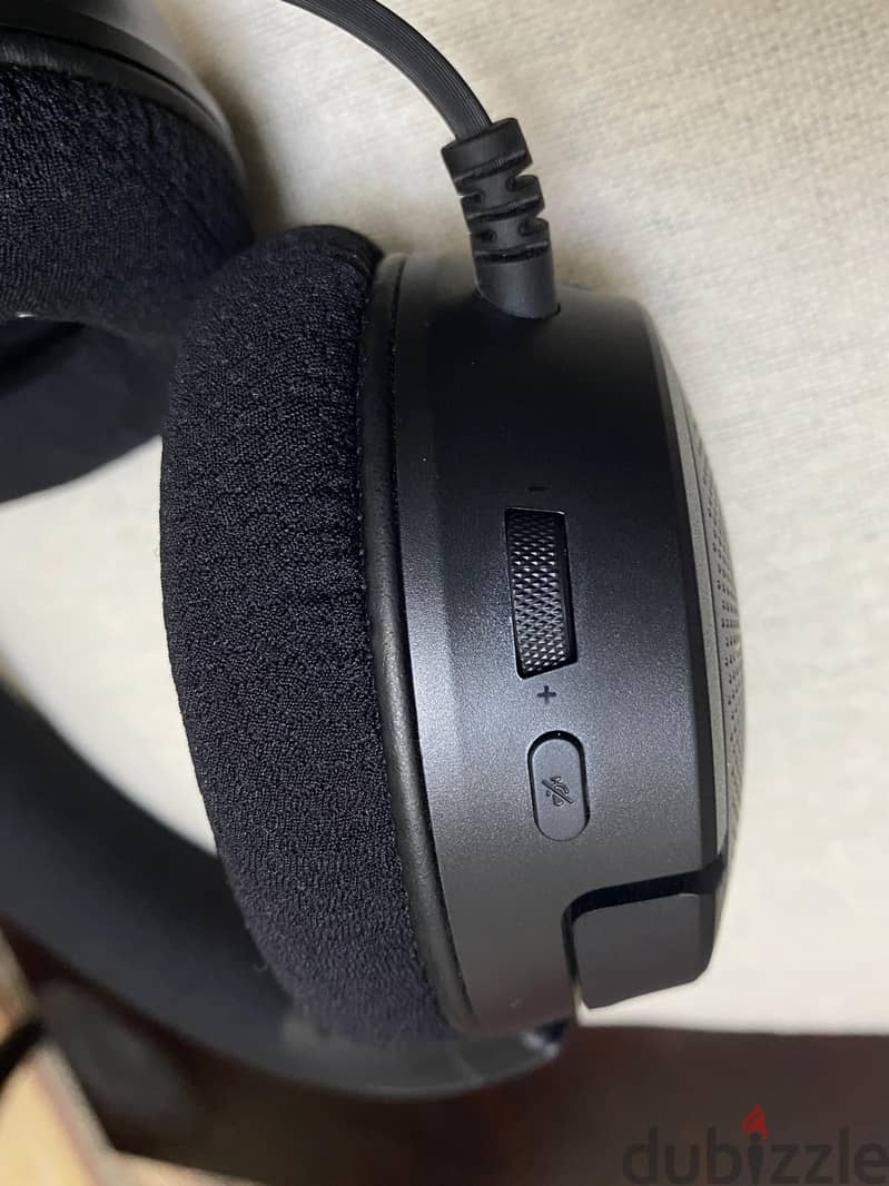 Razer kraken v4 x 3
