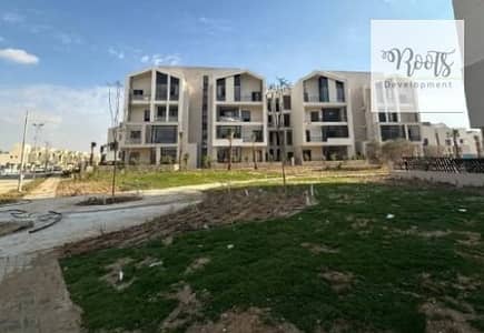 For Sale Fully Finished a196 sqm Duplex, Landscape view ,in prime location ,in karmell Sodic - Sheikh Zayed