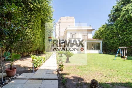 Villa Stand Alone for Sale | Kafr Abdu - Al-Safarat Neighborhood - 1,650 m²