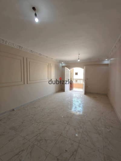 Apartment for rent four rooms first residence with natural gas in front of Sama school in Al-Shorouk city