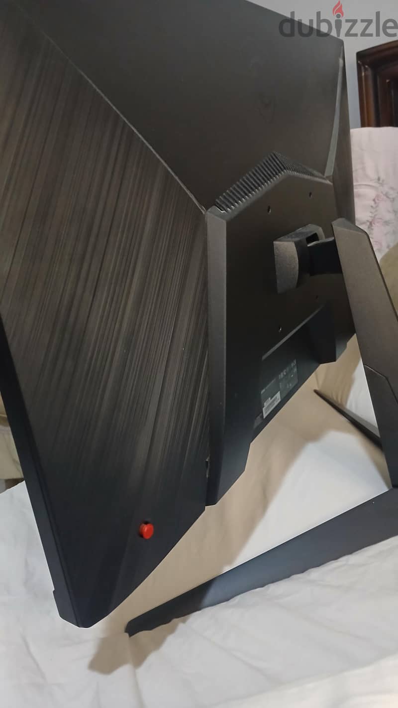 180 hrz G2712F 27 1
