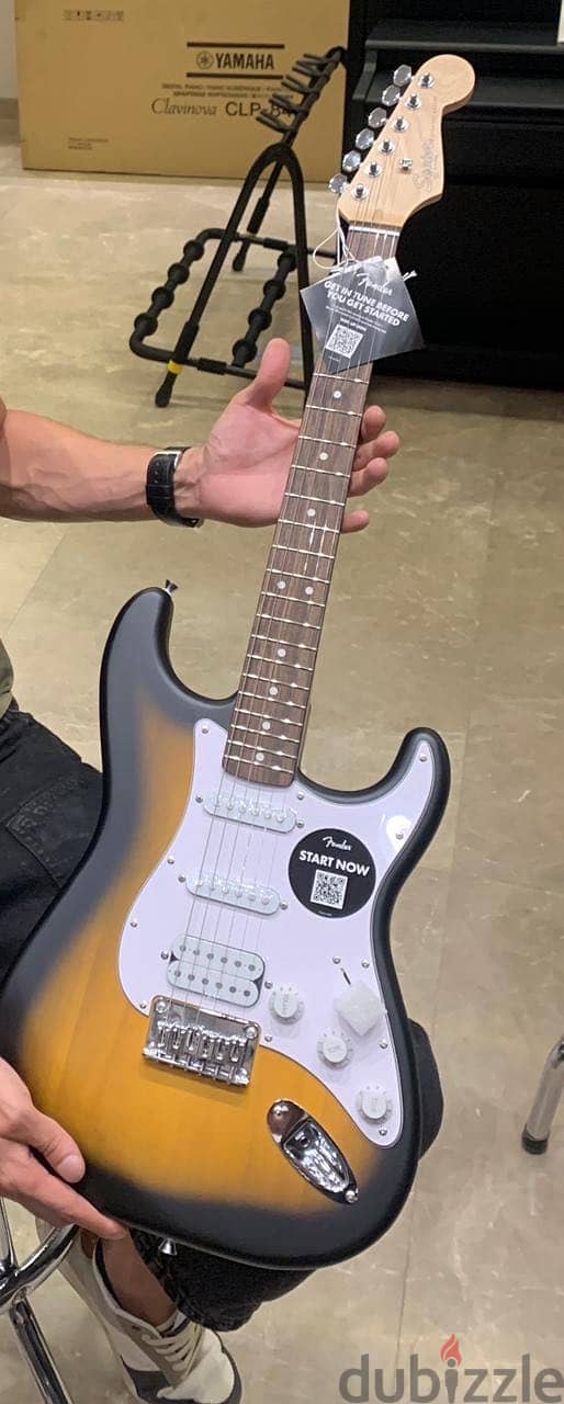 Electric guitar - fender stratocaster 1